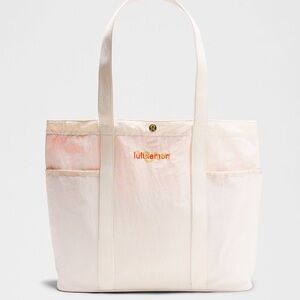 Lululemon Daily Multi Pocket Tote Bag 20L - Lunar New Year